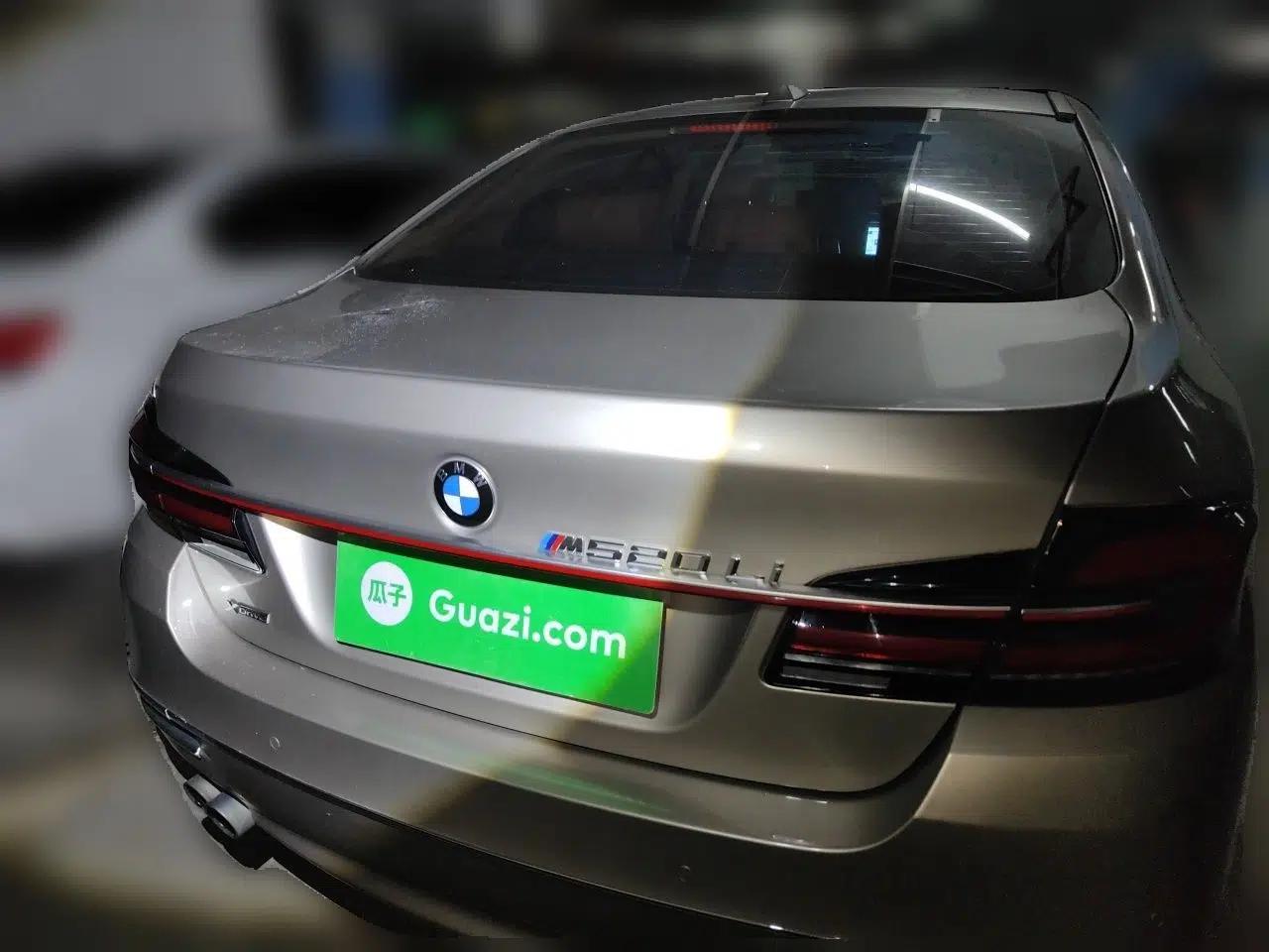 BMW 5 Series 2017 520Li Elegant Edition — миниатюра 5