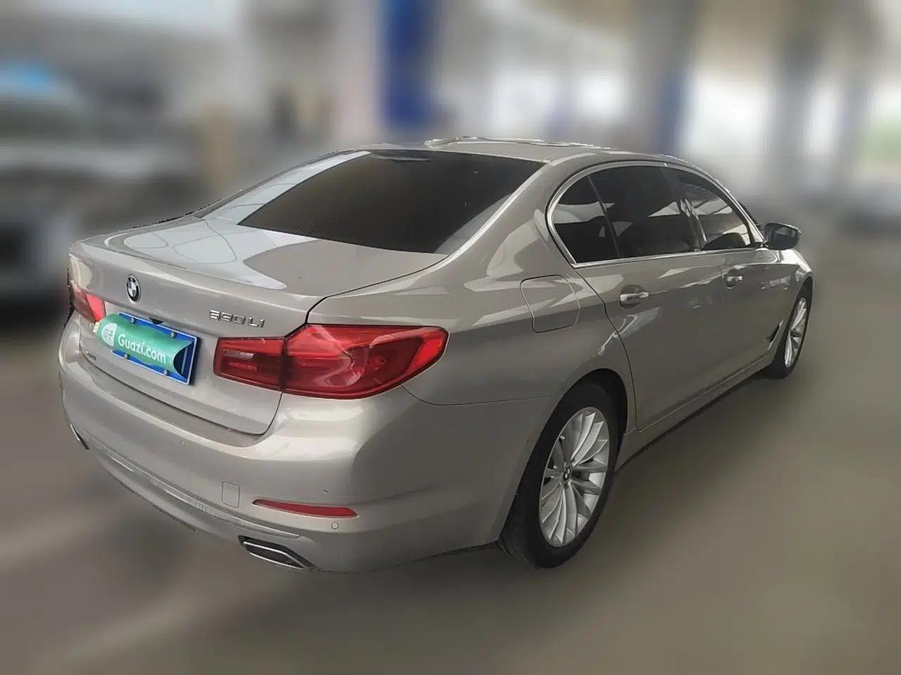 BMW 5 Series 2018 530Li xDrive Luxury Package — миниатюра 6
