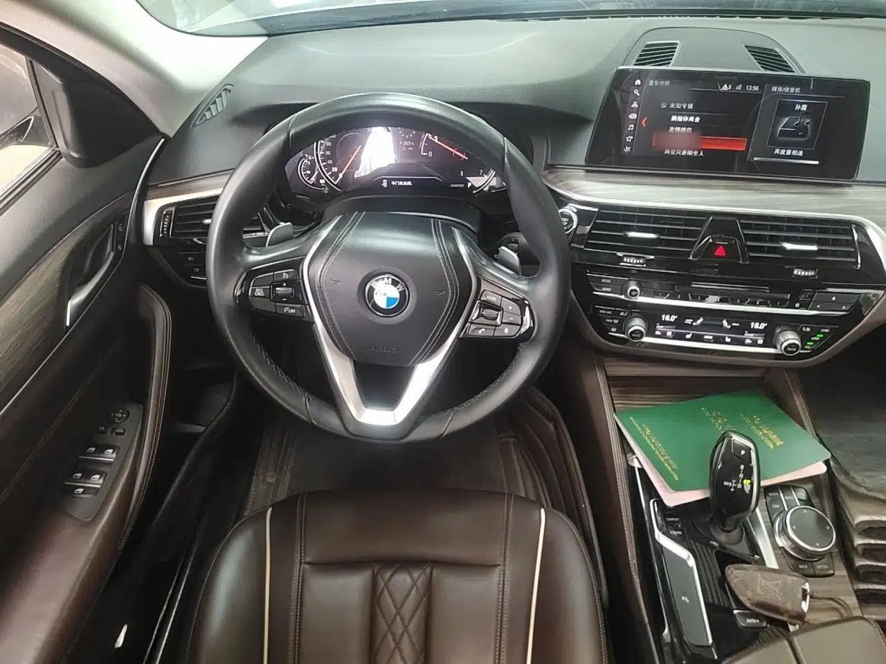 BMW 5 Series 2018 530Li xDrive Luxury Package — миниатюра 10