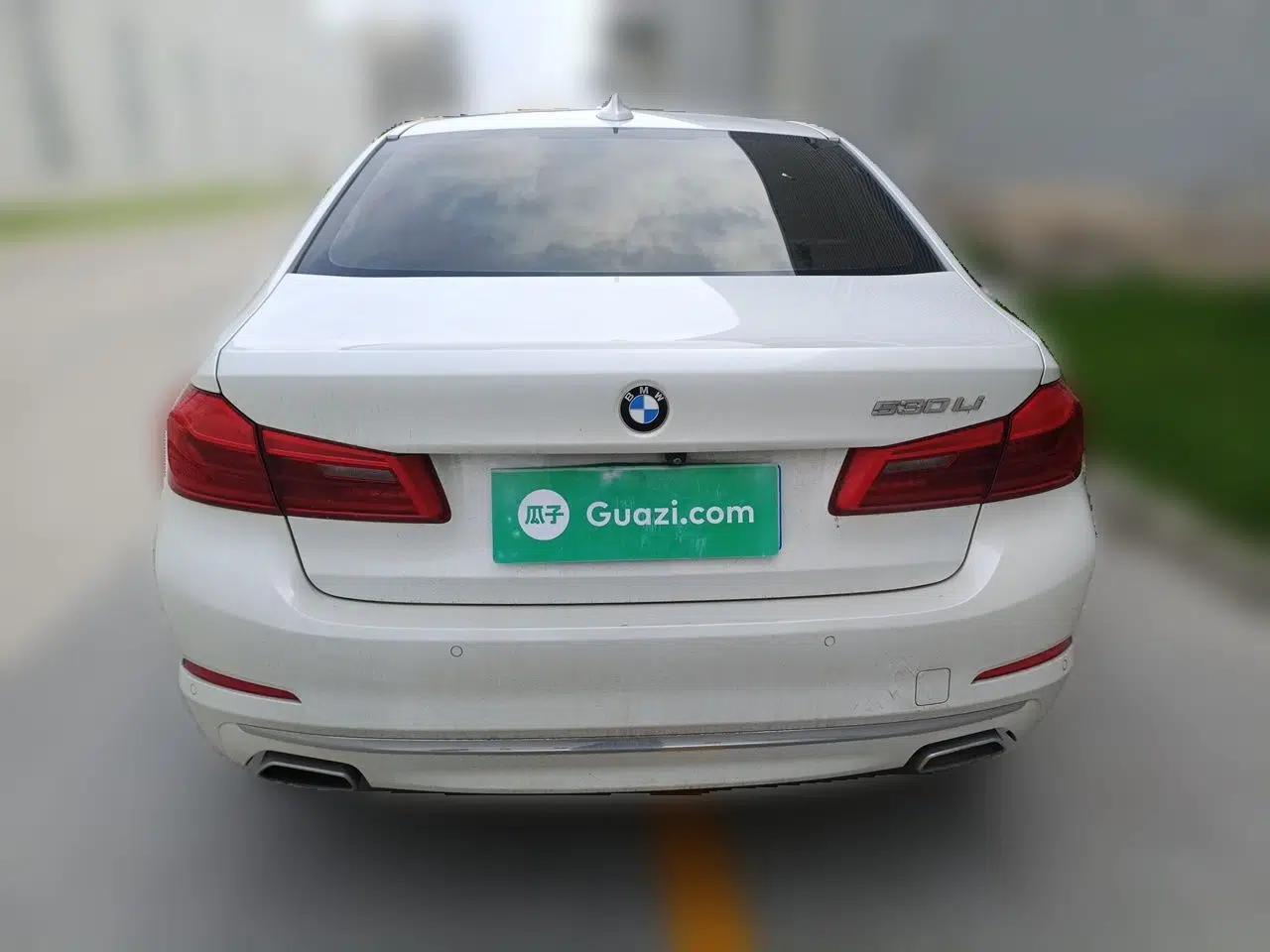 BMW 5 Series 2018 530Li Luxury Edition Premium Package — миниатюра 5