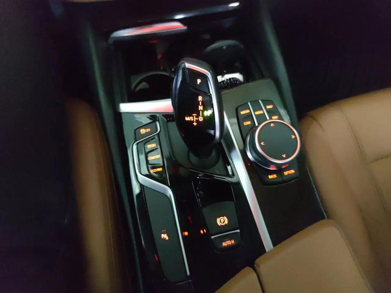 BMW 5 Series 2018 528Li Launch Special Edition — миниатюра 14