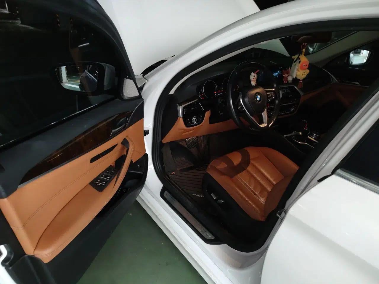 BMW 5 Series 2018 528Li Launch Special Edition — миниатюра 16