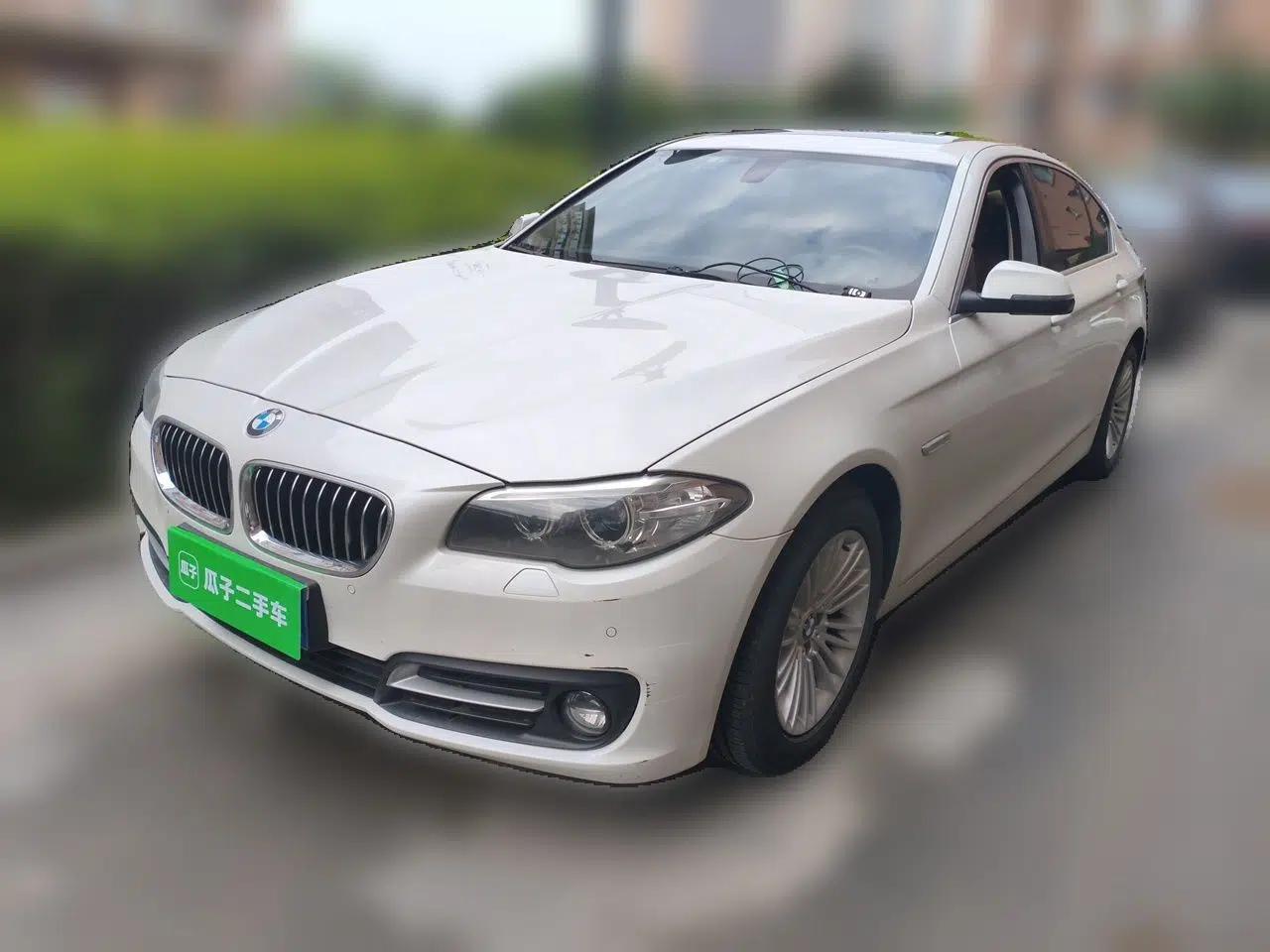BMW 5 Series 2014 525Li Leading Model — миниатюра 1