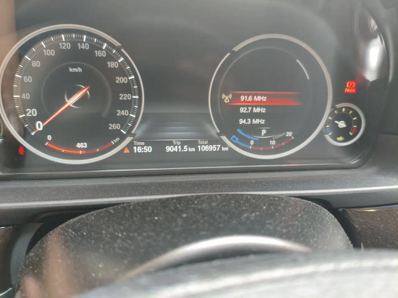 BMW 5 Series 2014 525Li Leading Model — миниатюра 12