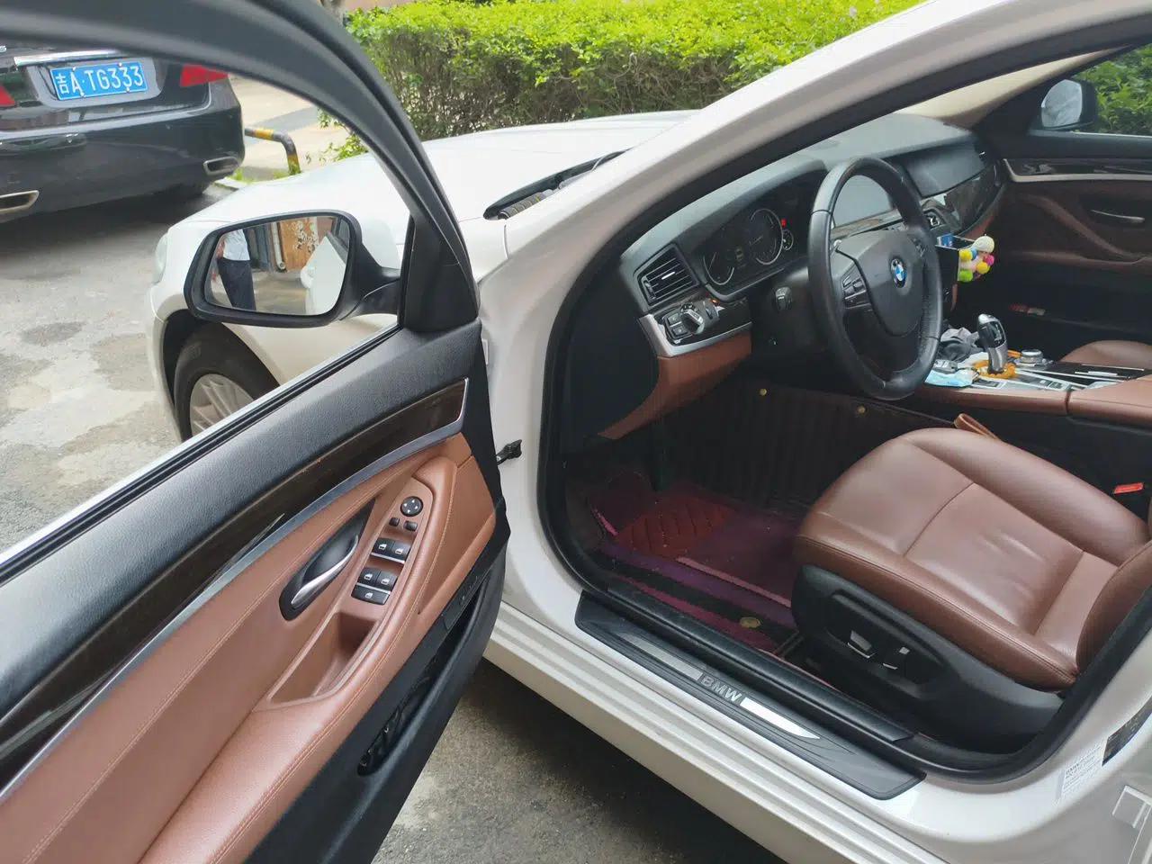 BMW 5 Series 2014 525Li Leading Model — миниатюра 16