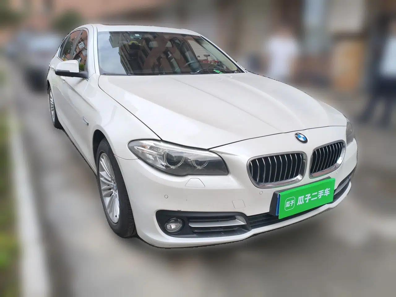 BMW 5 Series 2014 525Li Leading Model — миниатюра 3