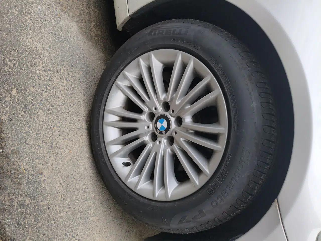 BMW 5 Series 2014 525Li Leading Model — миниатюра 8