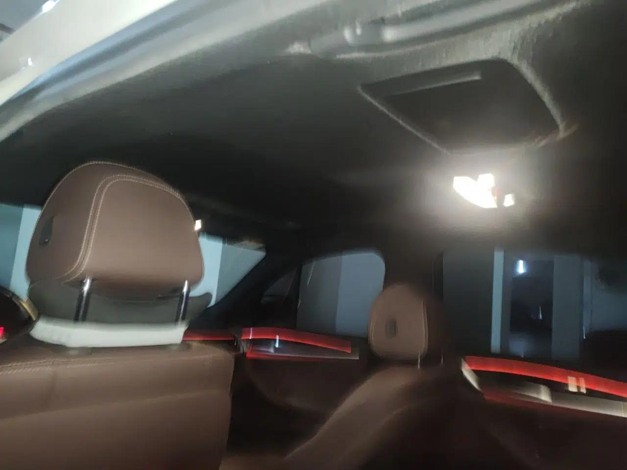 BMW 5 Series 2019 525Li M Sport Package — миниатюра 18