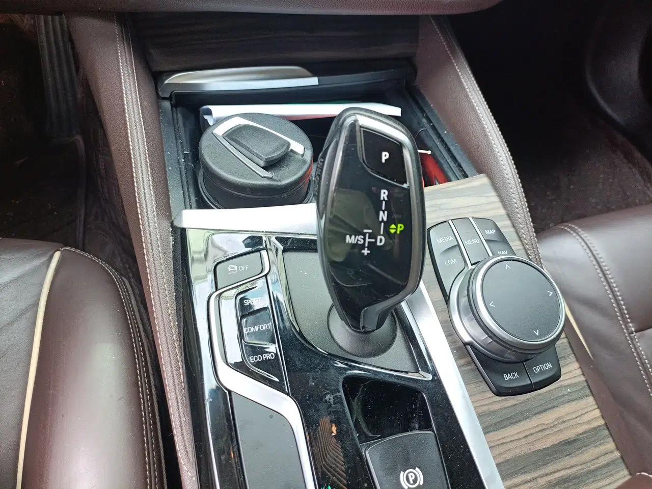 BMW 5 Series 2020 530Li Leading Edition Luxury Package — миниатюра 14