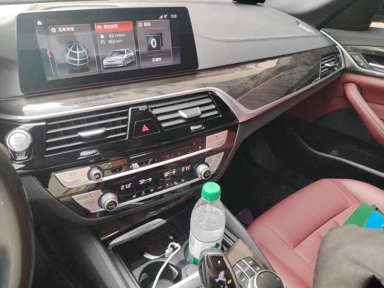 BMW 5 Series 2018 Restyled 530Li Leading Edition M Sport Package — миниатюра 13