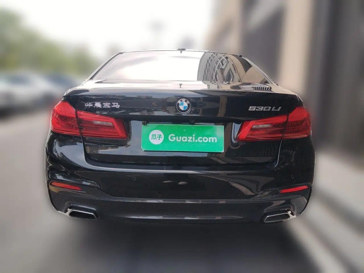 BMW 5 Series 2018 Restyled 530Li Leading Edition M Sport Package — миниатюра 5