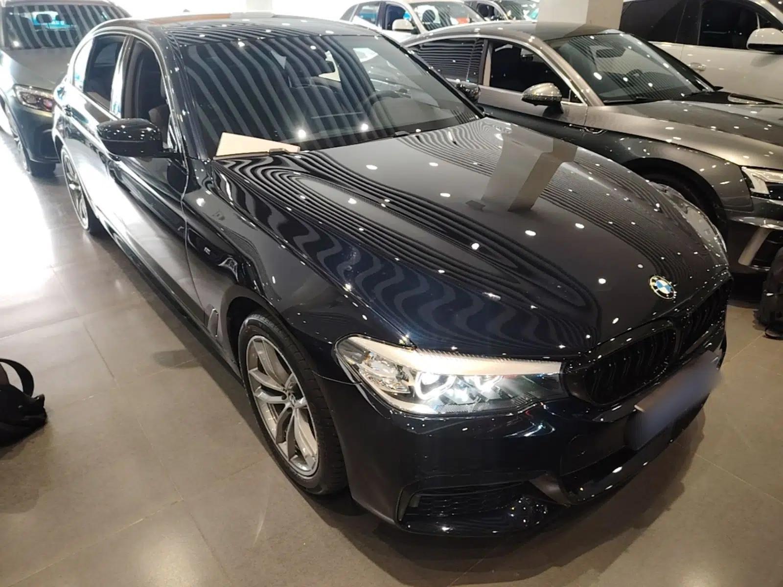 BMW 5 Series 2020 525Li M Sport Package — миниатюра 12