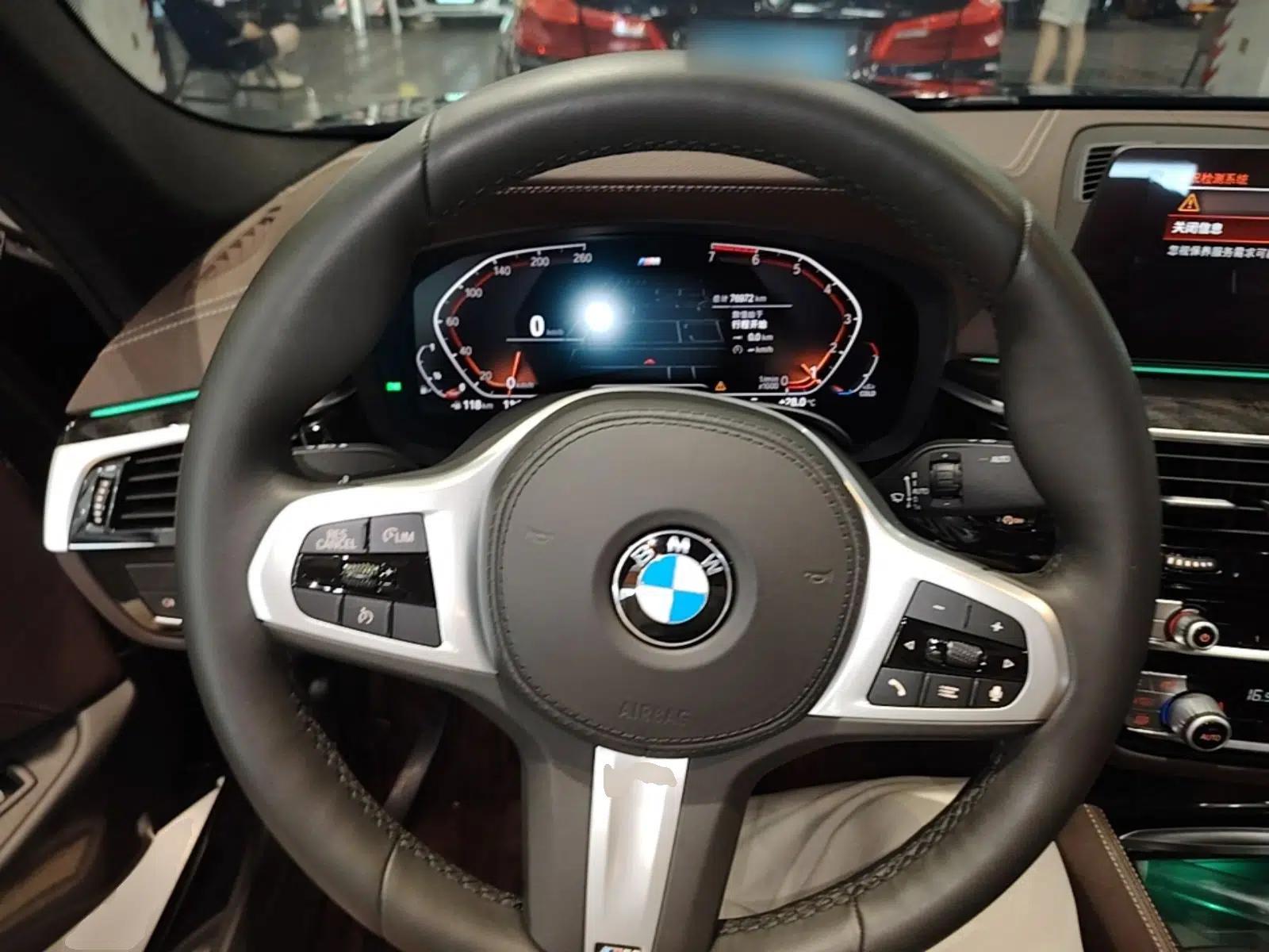 BMW 5 Series 2020 525Li M Sport Package — миниатюра 18
