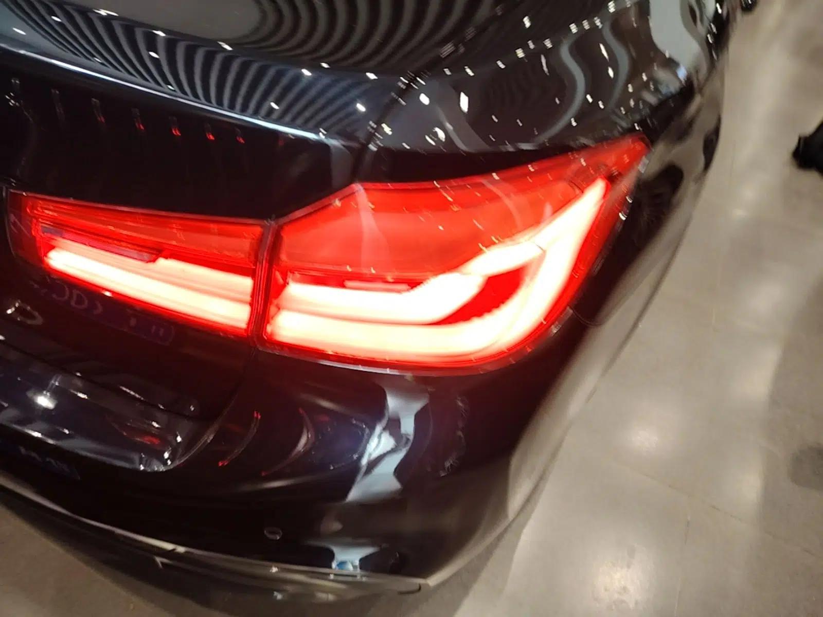 BMW 5 Series 2020 525Li M Sport Package — миниатюра 9