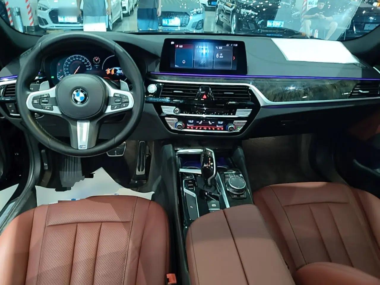 BMW 5 Series 2019 530Li Leading Model M Sport Package — миниатюра 17