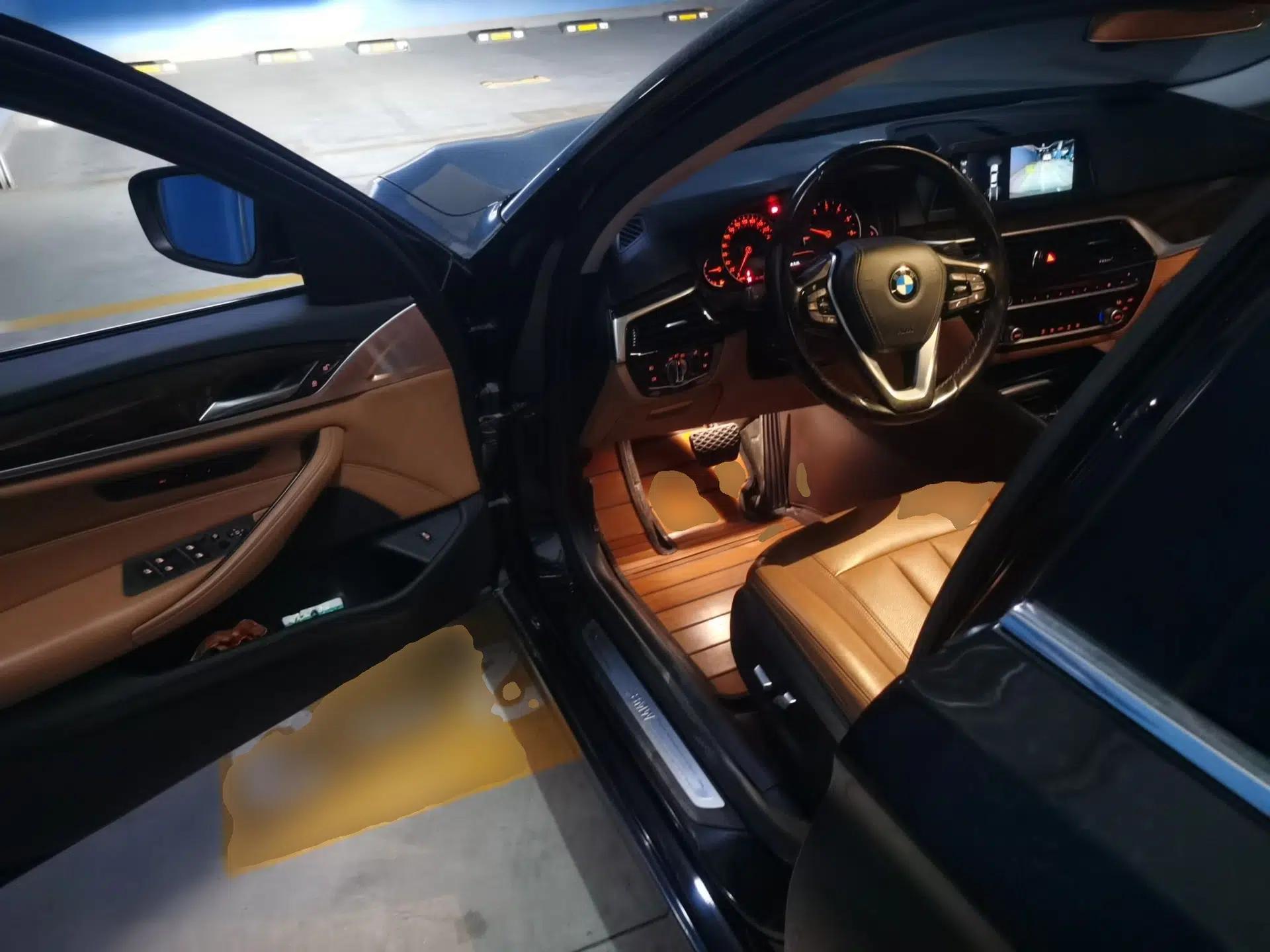 BMW 5 Series 2018 528Li Launch Special Edition — миниатюра 16