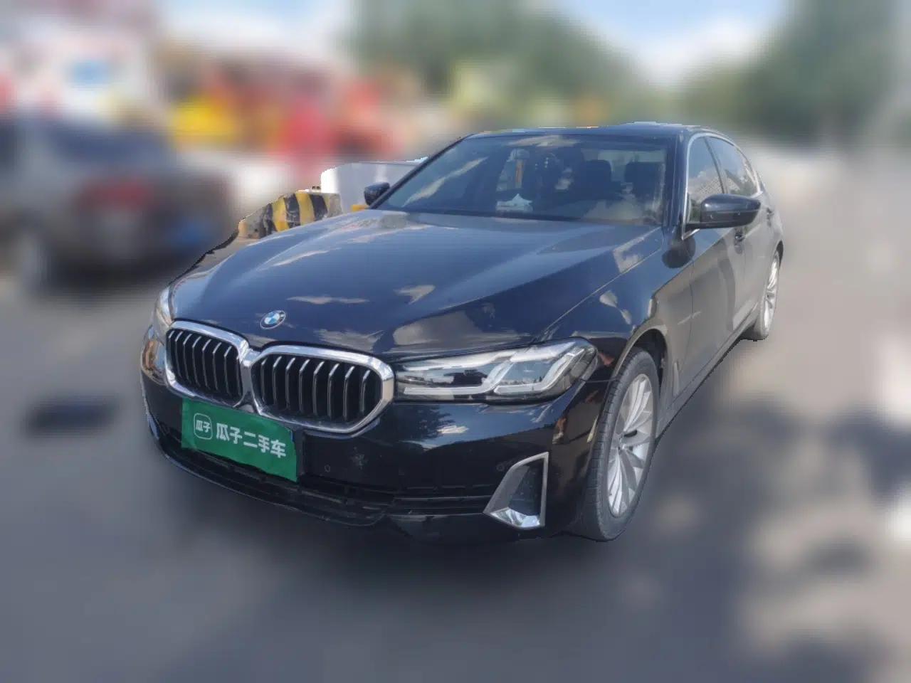 BMW 5 Series 2021 525Li Luxury Package — миниатюра 1