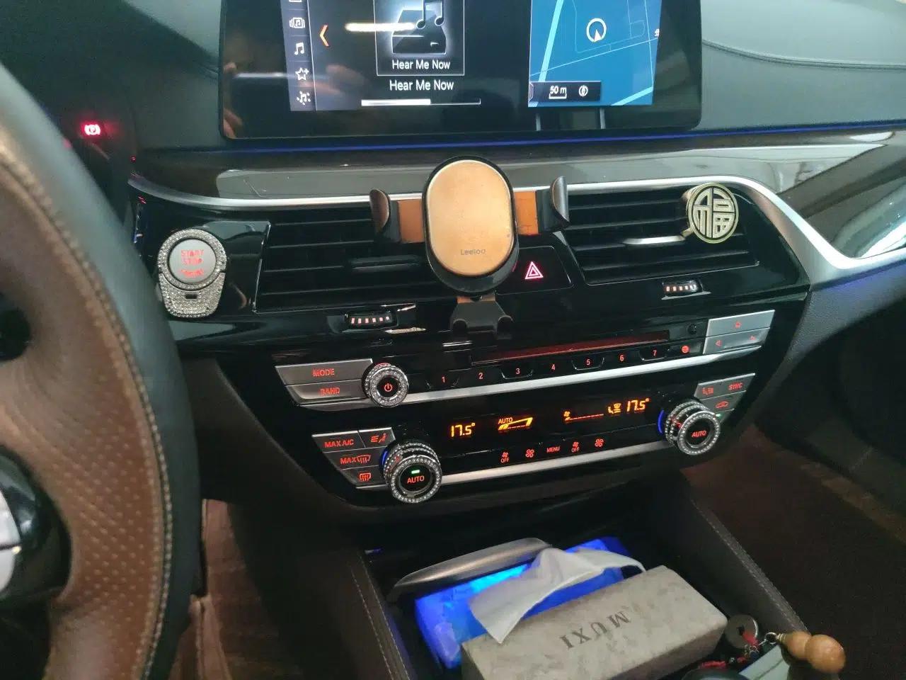 BMW 5 Series 2019 525Li Luxury Package — миниатюра 13