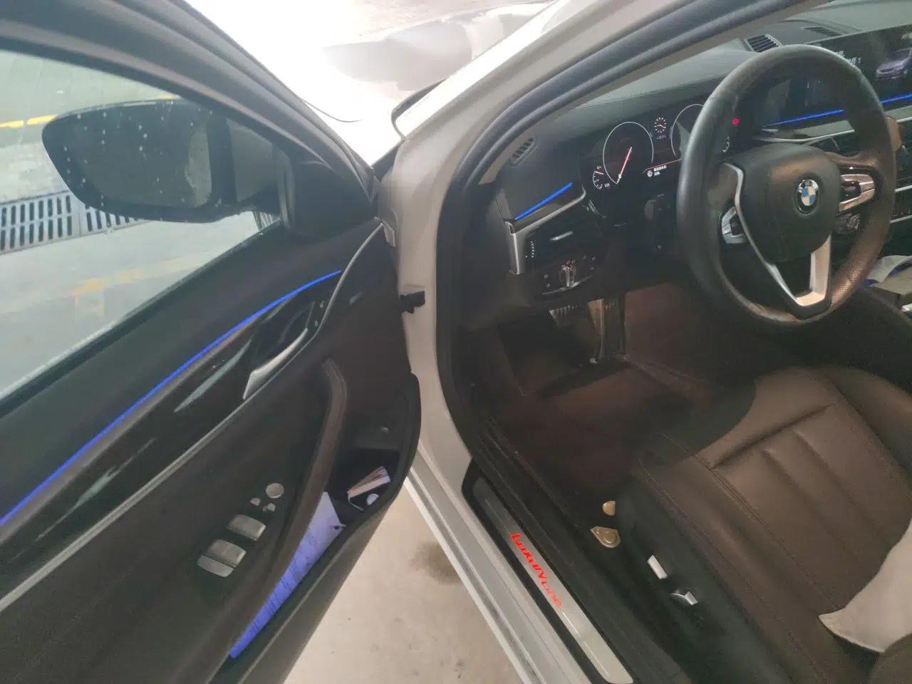 BMW 5 Series 2019 525Li Luxury Package — миниатюра 16