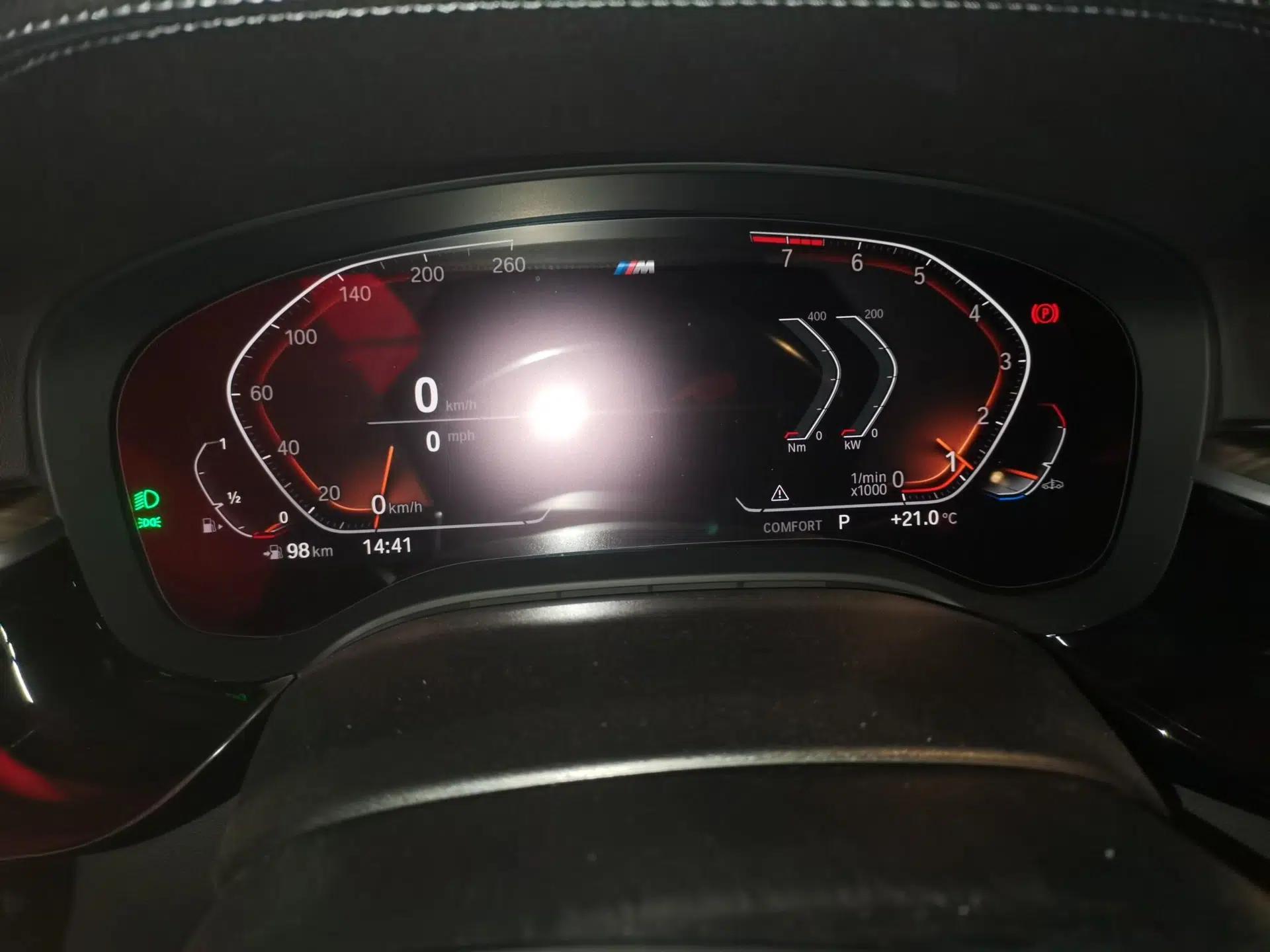 BMW 5 Series 2022 Restyled 530Li Leading Edition M Sport Package — миниатюра 11