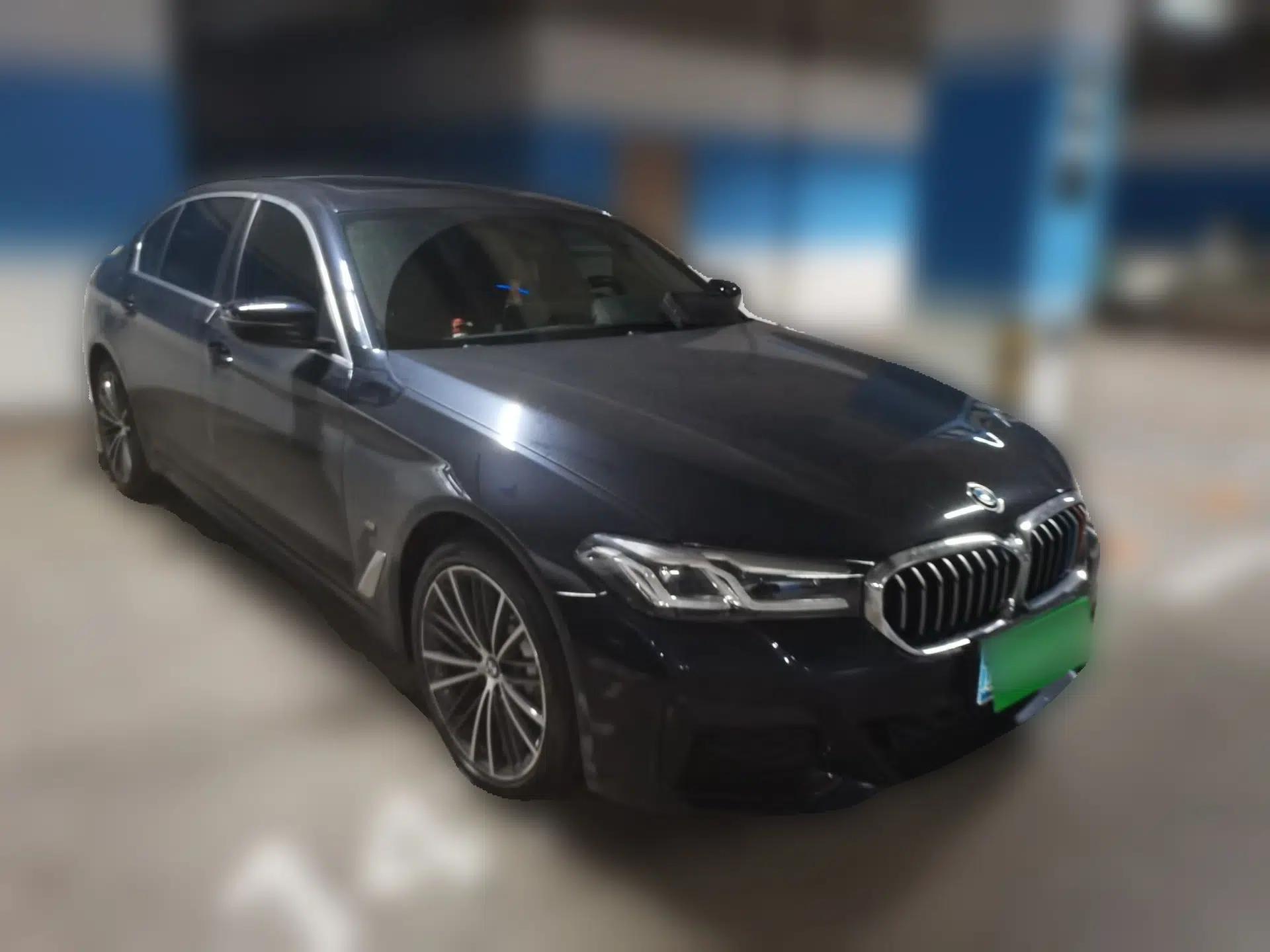 BMW 5 Series 2022 Restyled 530Li Leading Edition M Sport Package — миниатюра 3