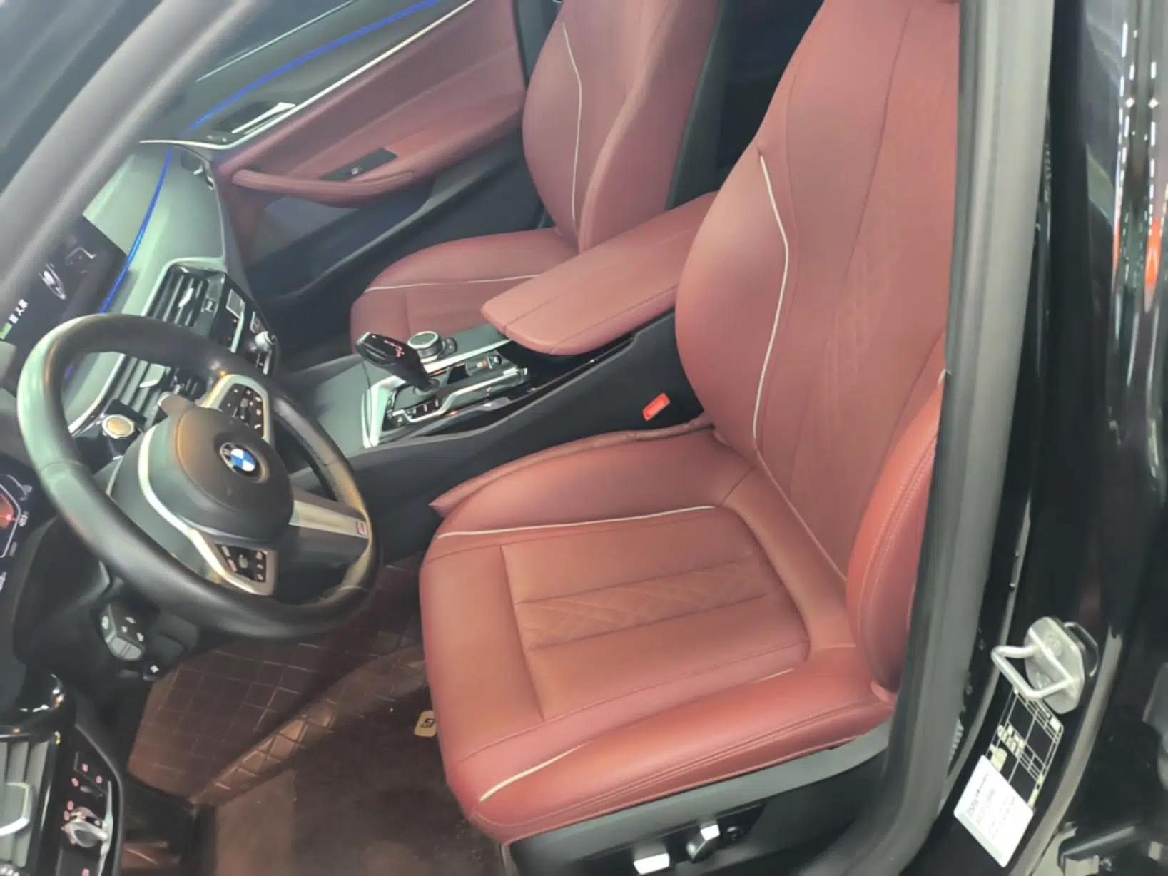 BMW 5 Series 2022 Restyled 530Li Leading Edition M Sport Package — миниатюра 17
