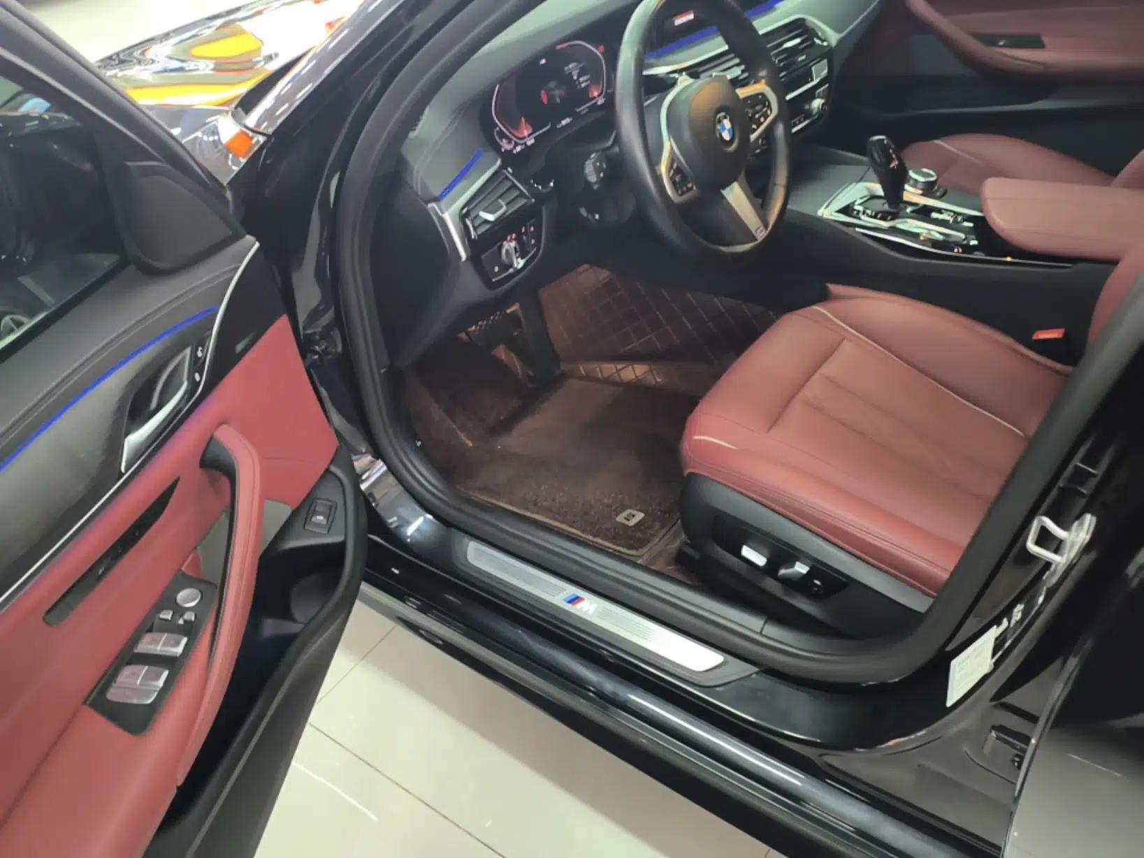 BMW 5 Series 2022 Restyled 530Li Leading Edition M Sport Package — миниатюра 18