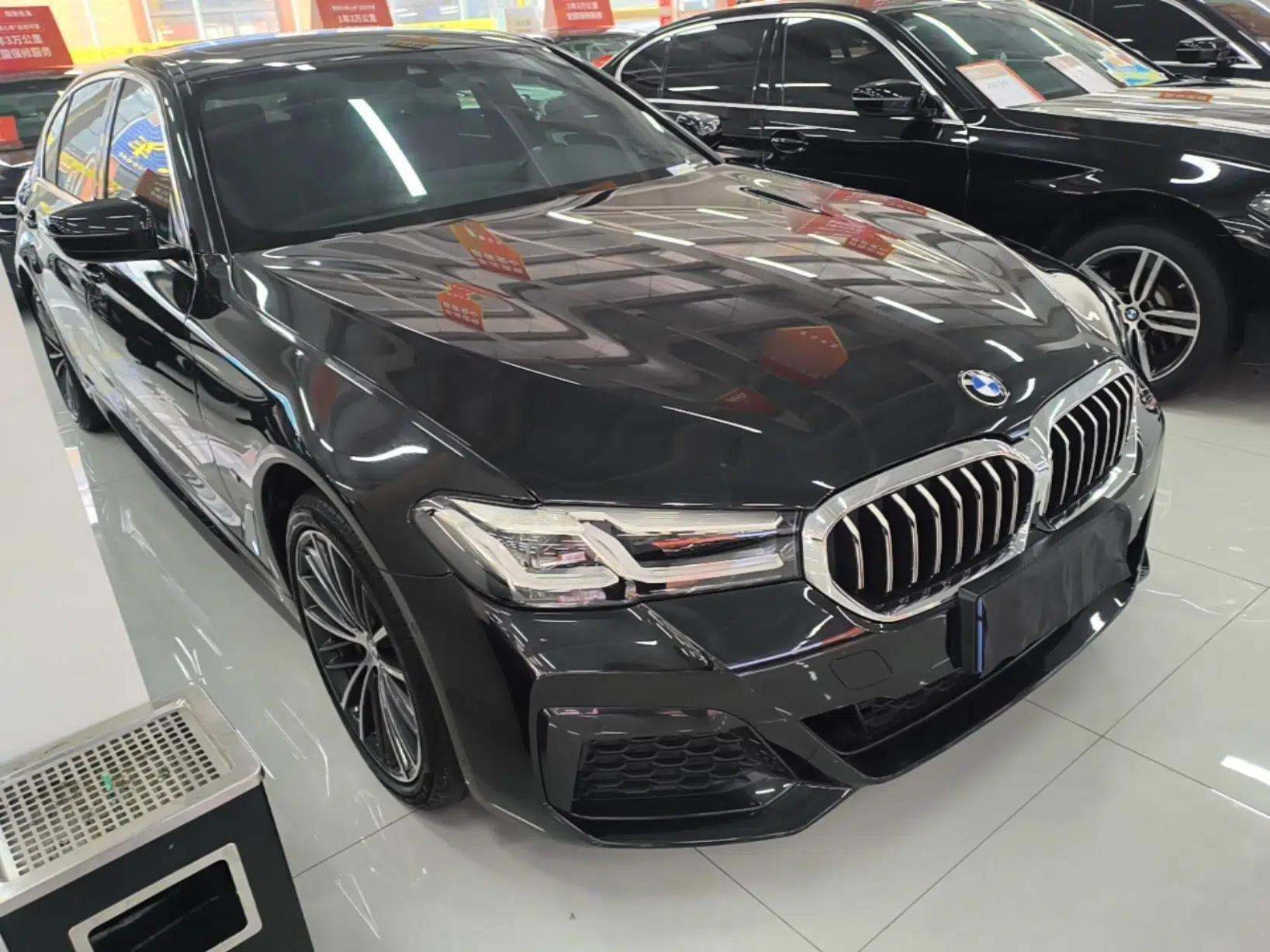 BMW 5 Series 2022 Restyled 530Li Leading Edition M Sport Package — миниатюра 3