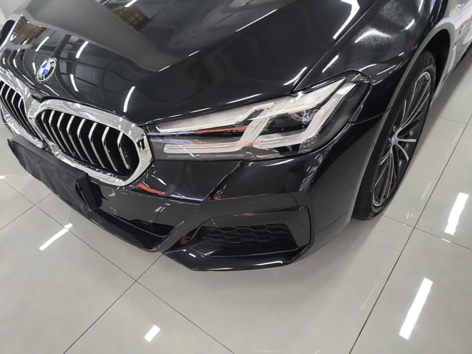 BMW 5 Series 2022 Restyled 530Li Leading Edition M Sport Package — миниатюра 8