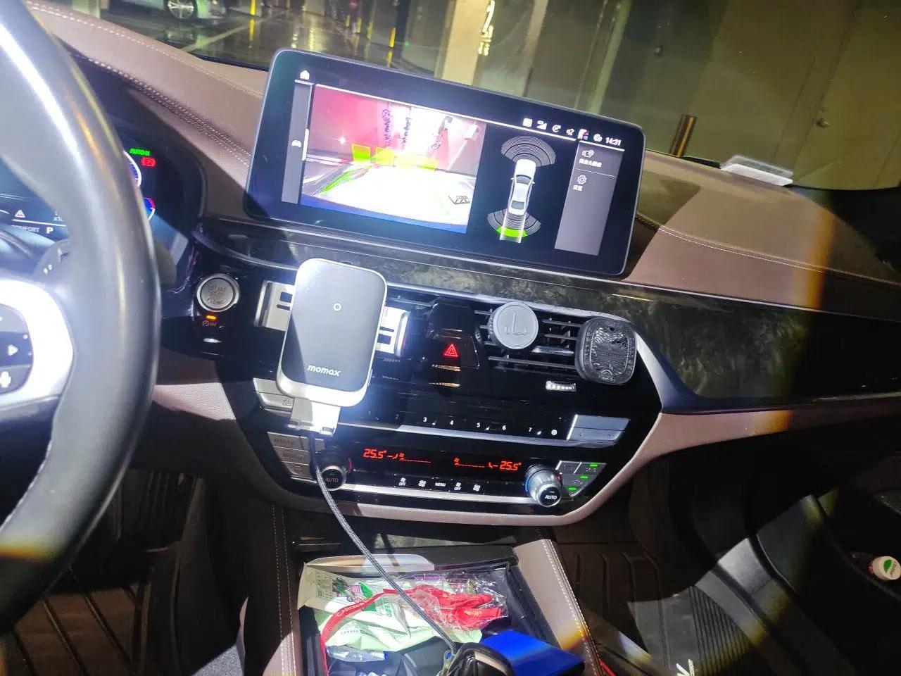 BMW 5 Series 2021 525Li M Sport Package — миниатюра 13