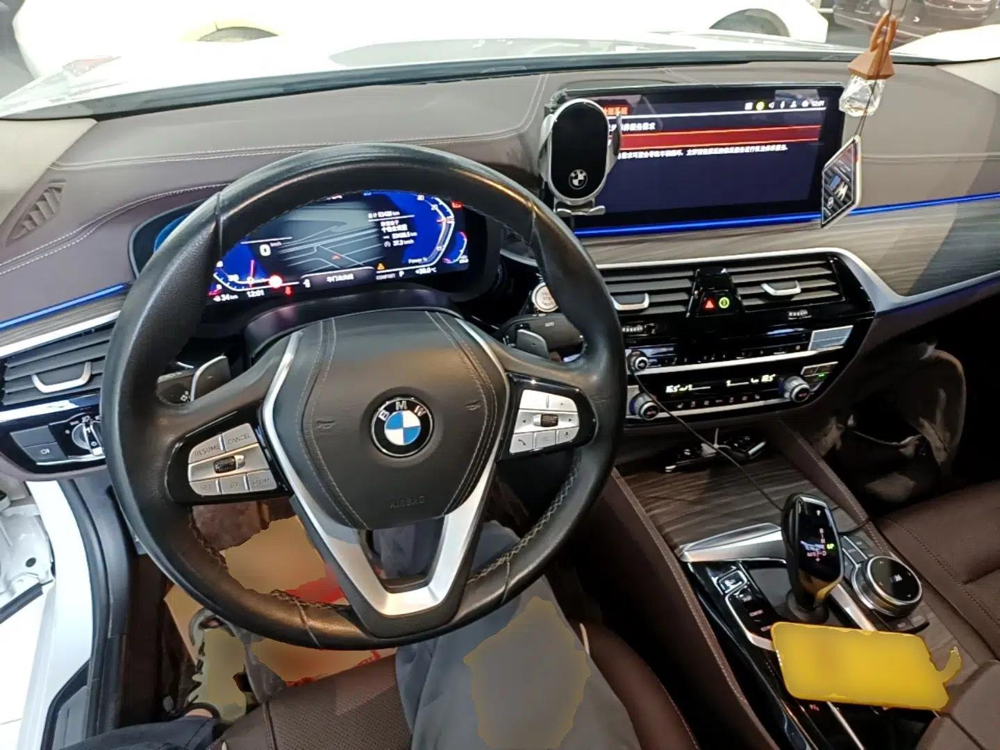BMW 5 Series 2023 530Li Leading Edition Luxury Package — миниатюра 12