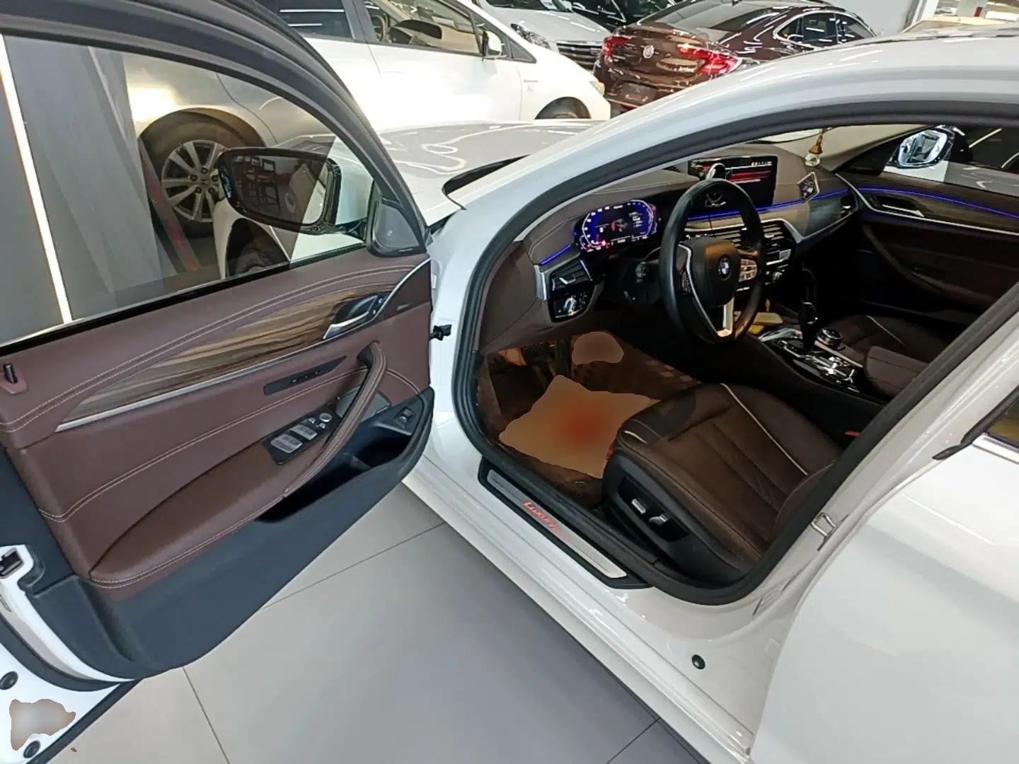 BMW 5 Series 2023 530Li Leading Edition Luxury Package — миниатюра 18