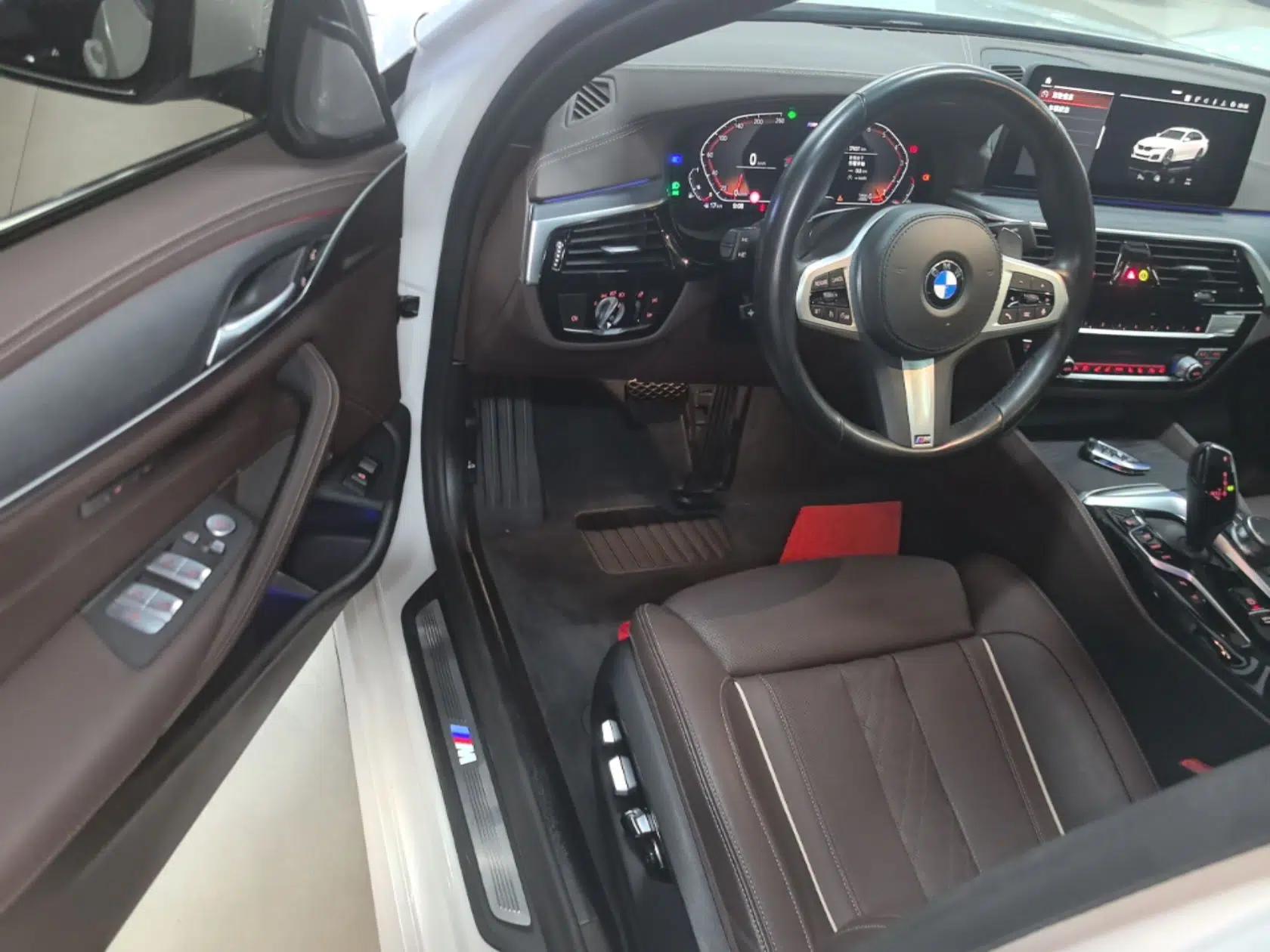 BMW 5 Series 2022 Revised Version 3 530Li Luxury Edition M Sport Package — миниатюра 18
