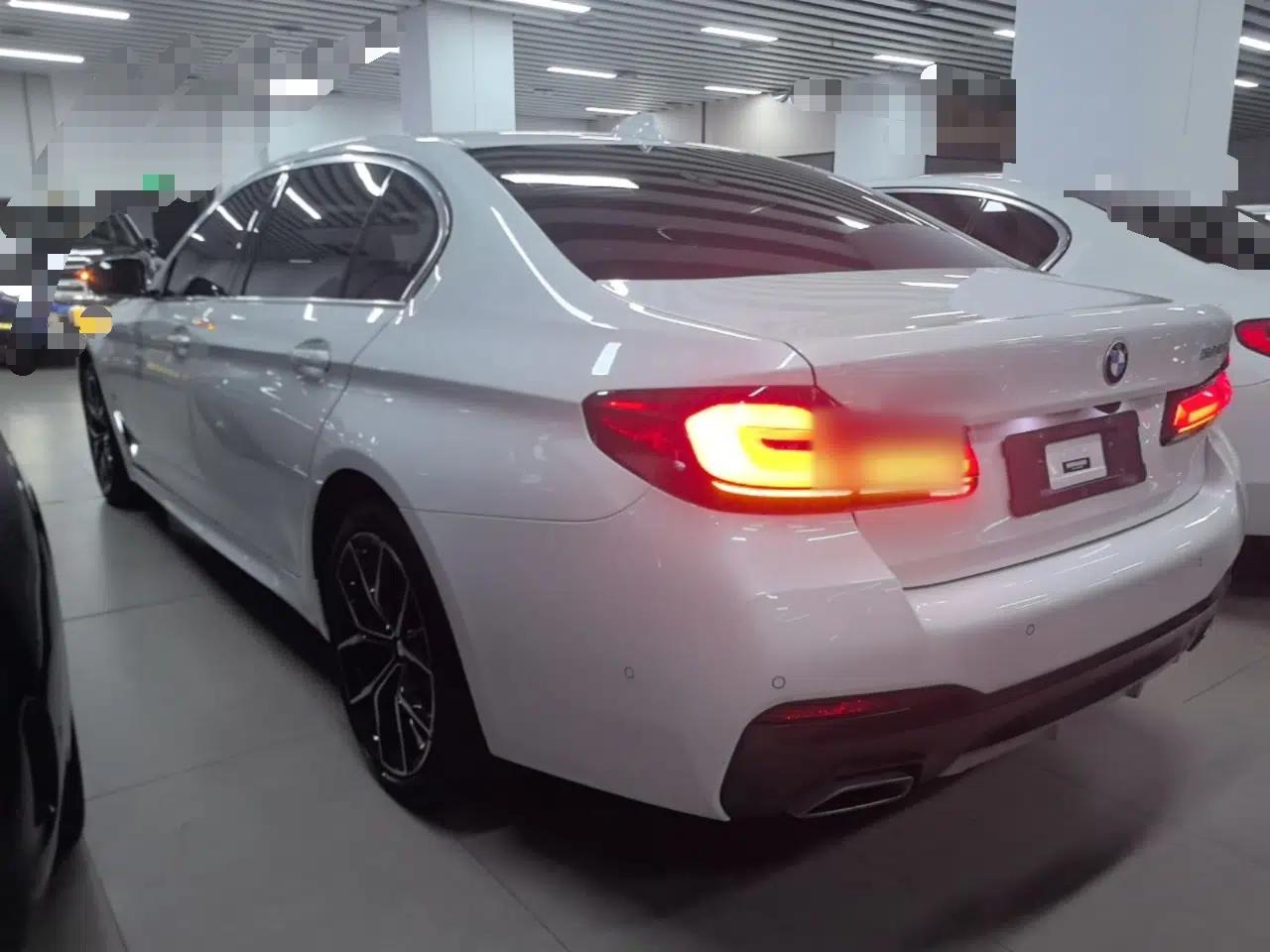 BMW 5 Series 2022 Revised Version 3 530Li Luxury Edition M Sport Package — миниатюра 4