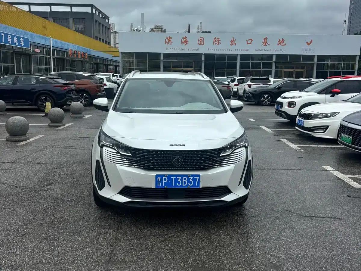Peugeot 5008 2023 400THP True Love Edition 5-seater — миниатюра 2