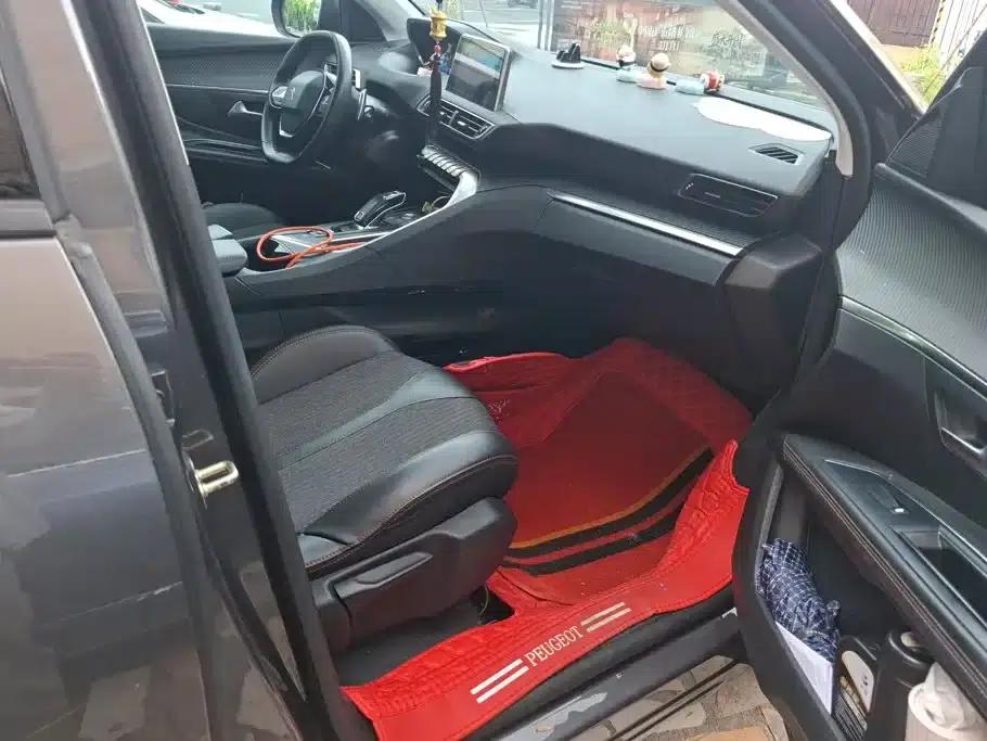 Peugeot 5008 2017 380THP 5-seater Elite Edition — миниатюра 8