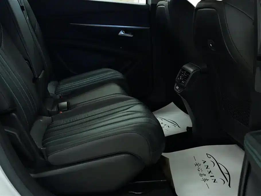 Peugeot 5008 2023 400THP Beloved Full House Edition 7-Seater — миниатюра 23