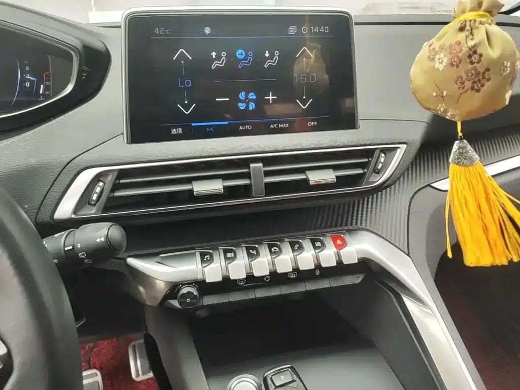 Peugeot 5008 2017 350THP 7-seater Elite Edition — миниатюра 13