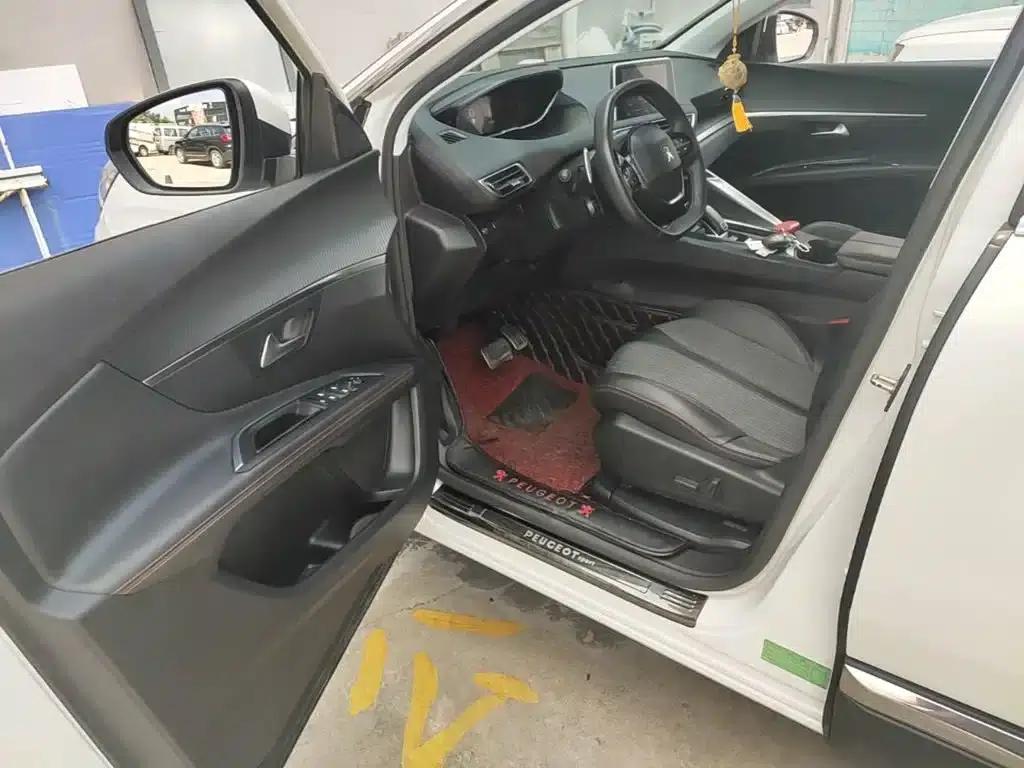 Peugeot 5008 2017 350THP 7-seater Elite Edition — миниатюра 16