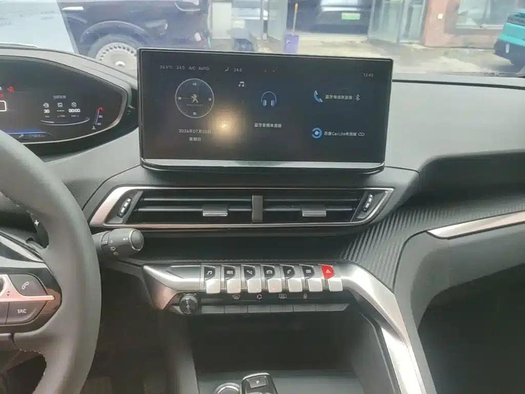 Peugeot 5008 2021 400THP 7-seater Performance Edition — миниатюра 13