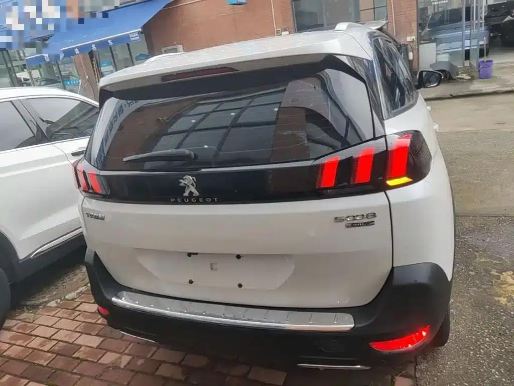 Peugeot 5008 2021 400THP 7-seater Performance Edition — миниатюра 6