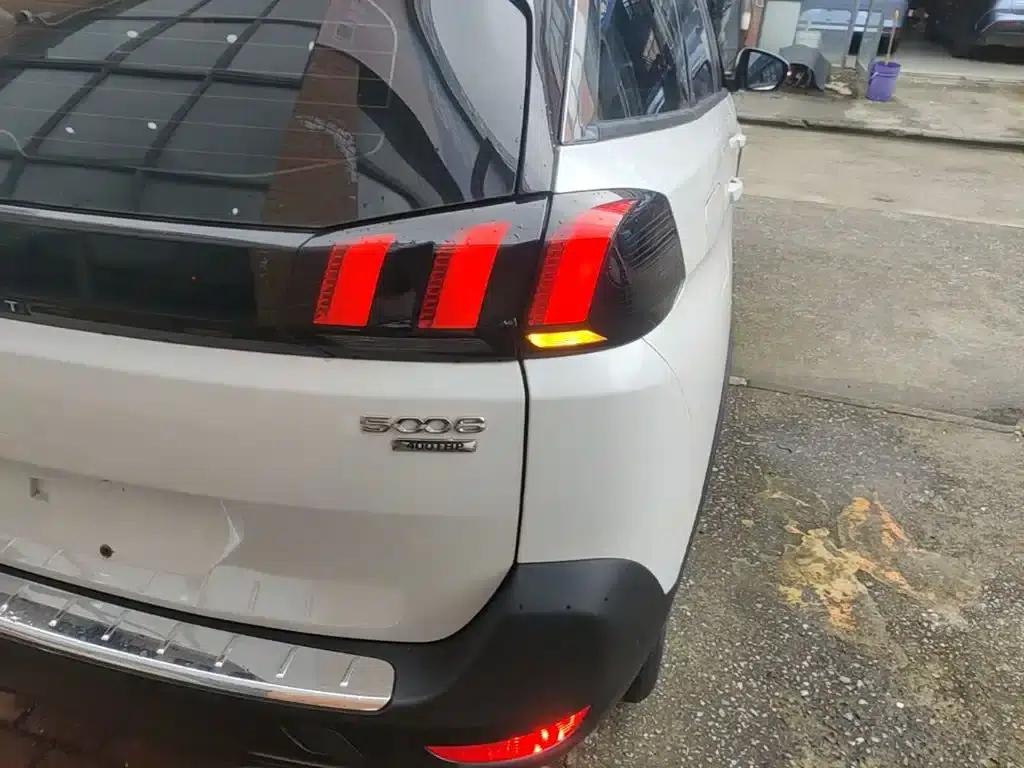 Peugeot 5008 2021 400THP 7-seater Performance Edition — миниатюра 8