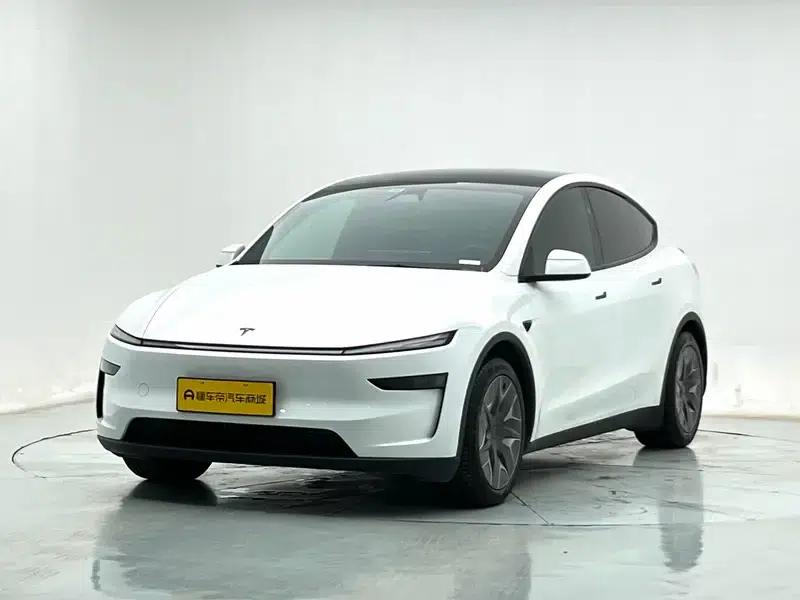 Model Y L 2026 Standard Edition — миниатюра 1