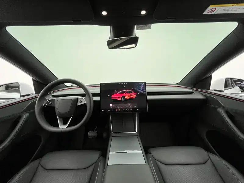 Model Y L 2026 Standard Edition — миниатюра 15