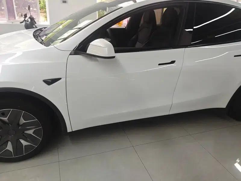 Model Y L 2026 Standard Edition — миниатюра 21