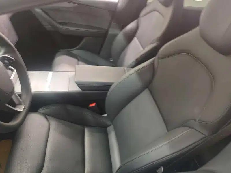 Model Y L 2026 Standard Edition — миниатюра 23