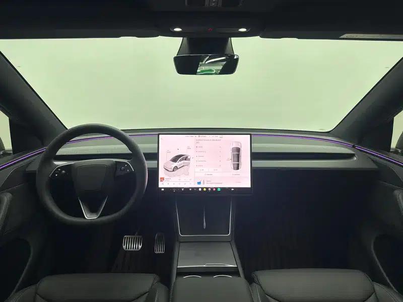 Model Y L 2026 Standard Edition — миниатюра 14