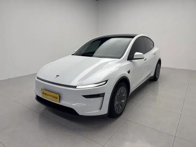 Model Y L 2026 Standard Edition