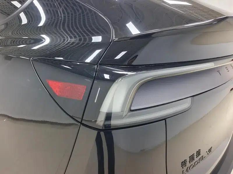 Model Y L 2026 Standard Edition — миниатюра 13