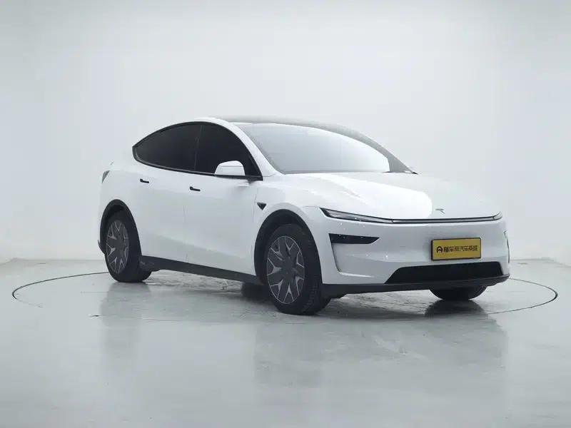 Model Y L 2026 Standard Edition — миниатюра 3